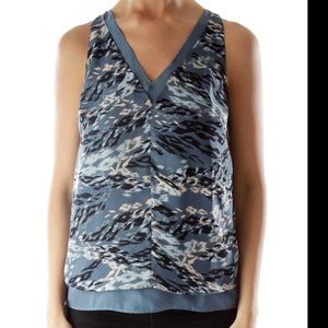 Blue camo-typo tank